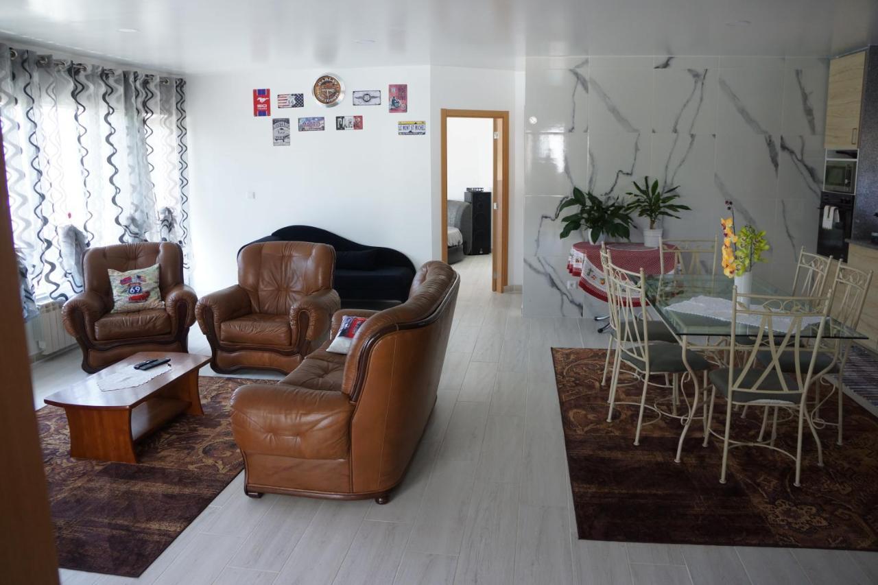 Casinha Das Bonecas - Casa Com Piscina Privada Авиеро Екстериор снимка