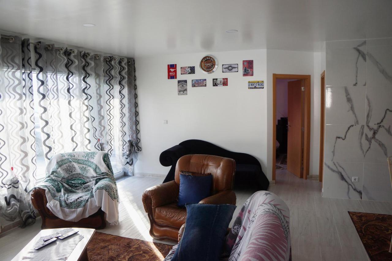 Casinha Das Bonecas - Casa Com Piscina Privada Авиеро Екстериор снимка